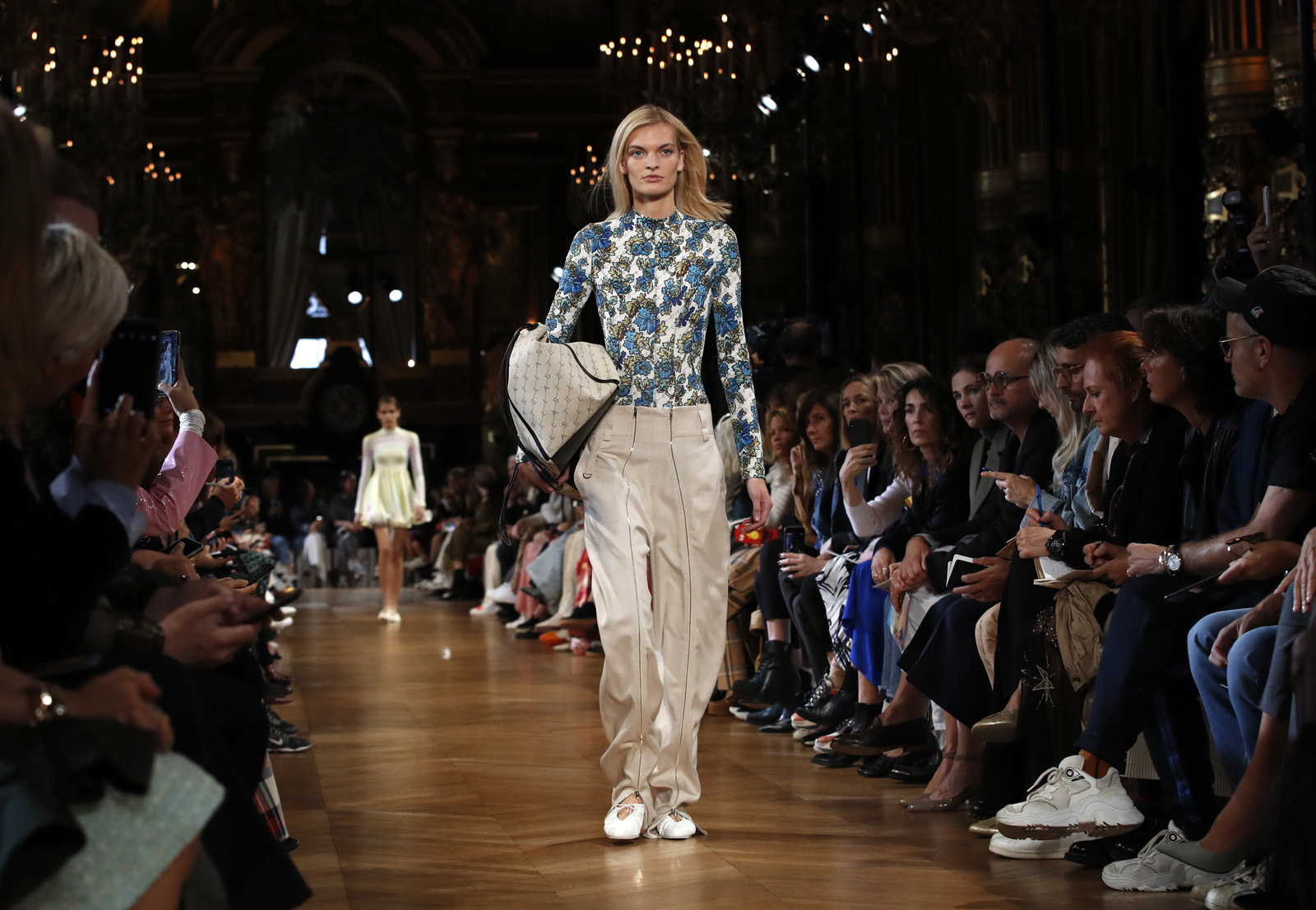 Stella McCartney 2019 İlkbahar/Yaz