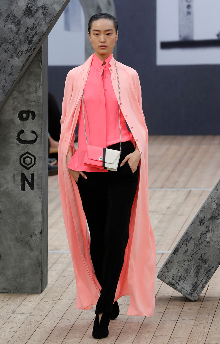 Akris İlkbahar/Yaz 2019 defilesi