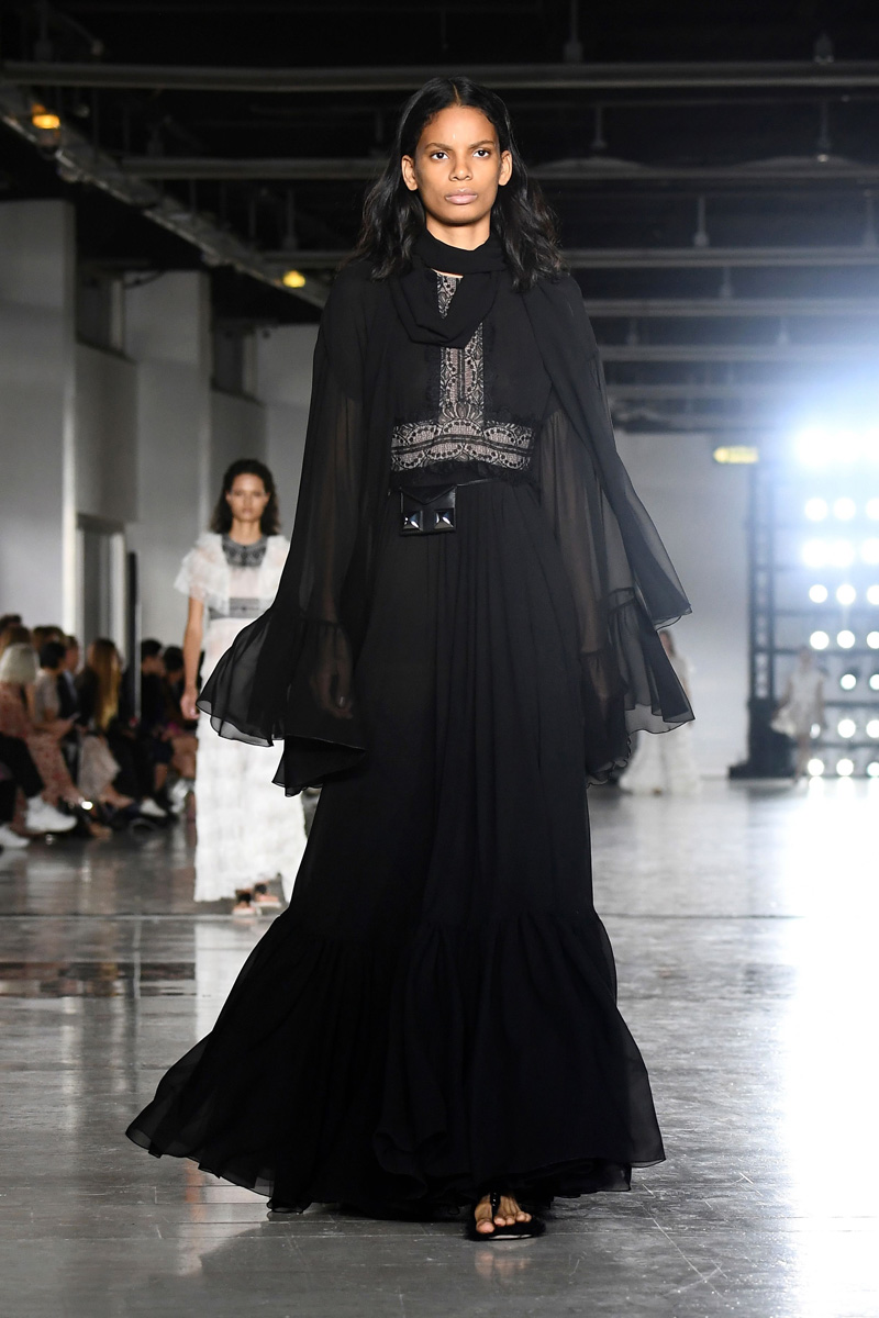 Giambattista Valli 2019 İlkbahar/Yaz