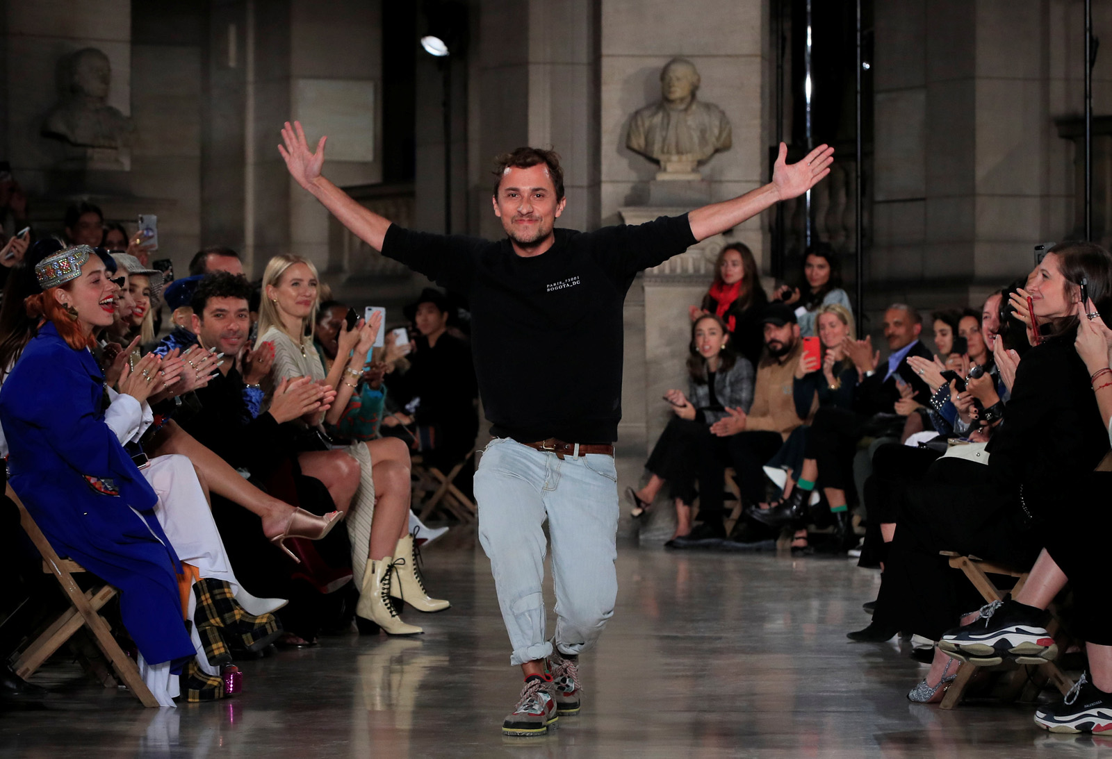 Esteban Cortazar 2019 İlkbahar/Yaz koleksiyonu