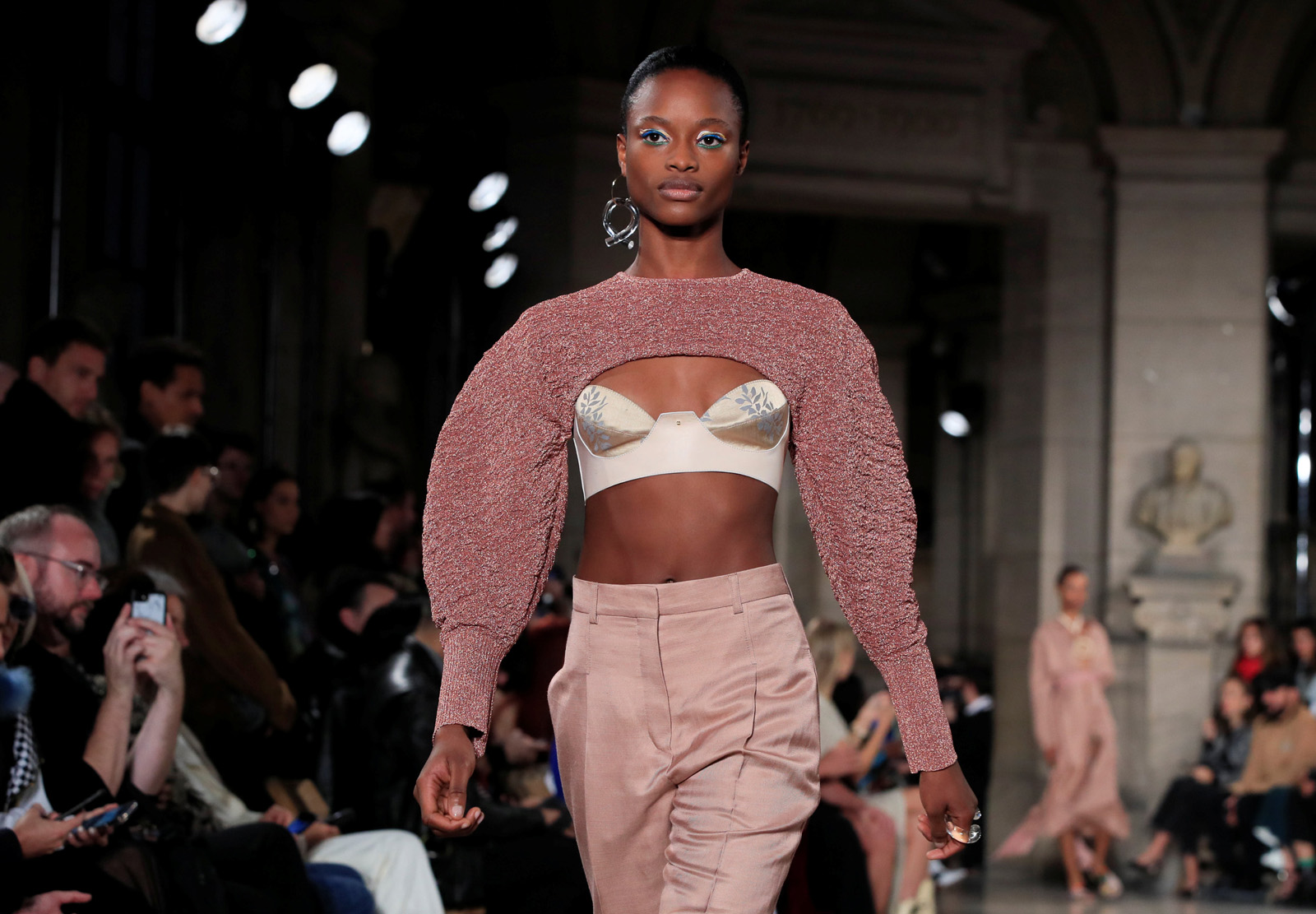 Esteban Cortazar 2019 İlkbahar/Yaz koleksiyonu