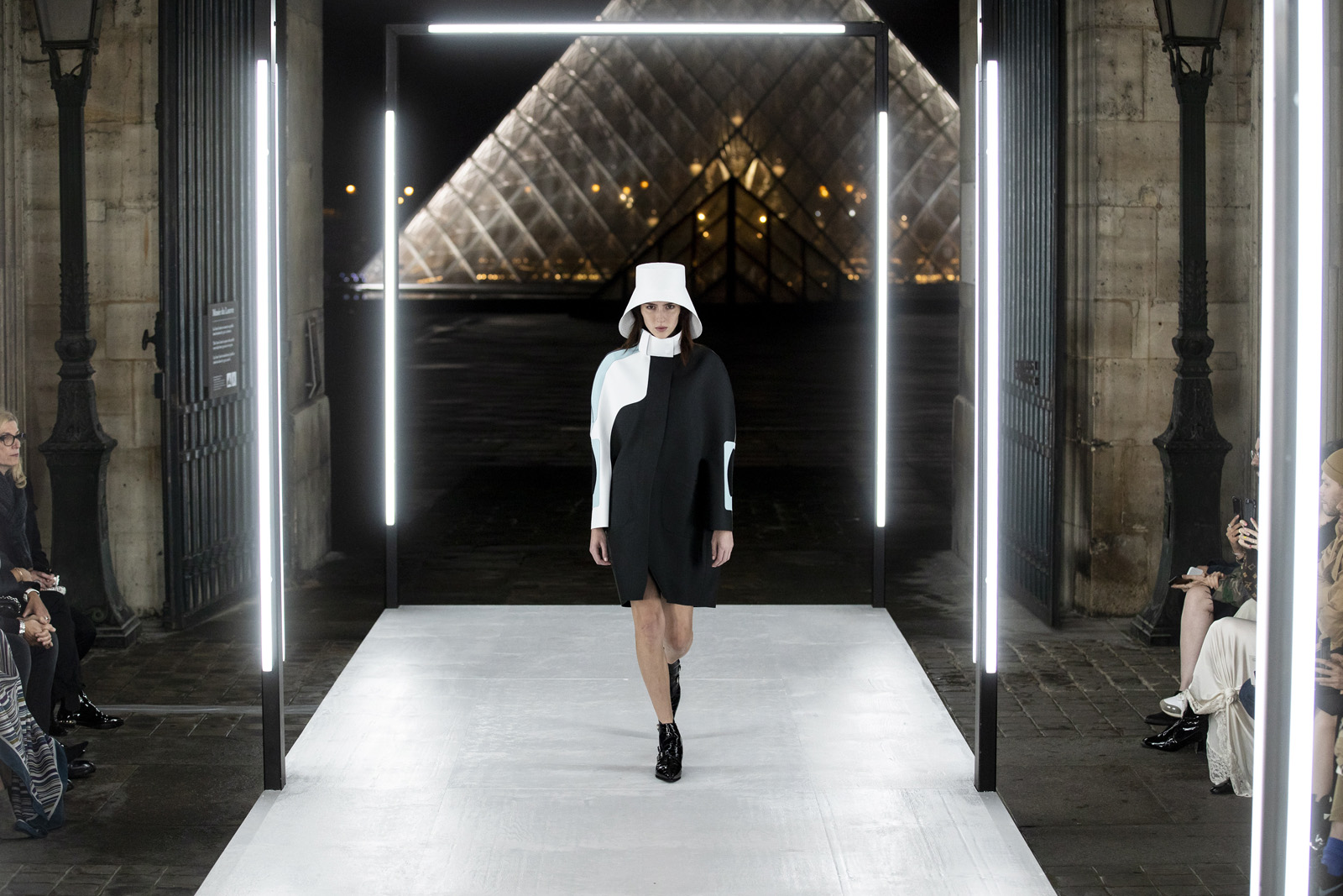 Louis Vuitton İlkbahar/Yaz 2019