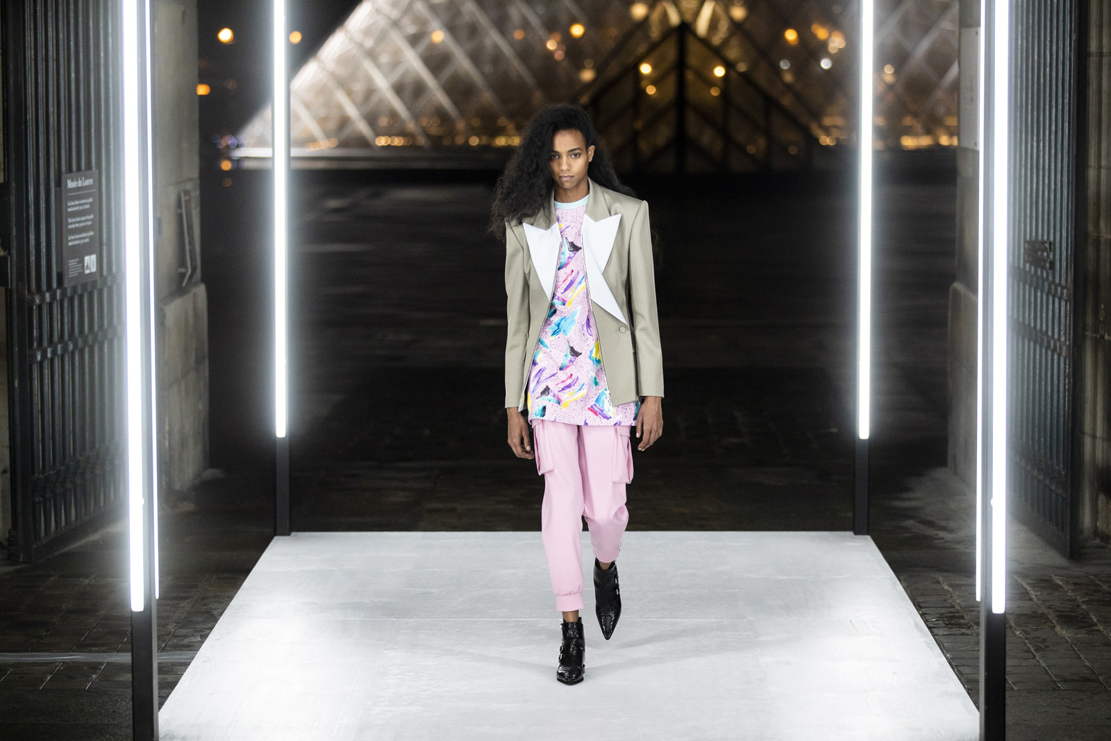 Louis Vuitton İlkbahar/Yaz 2019