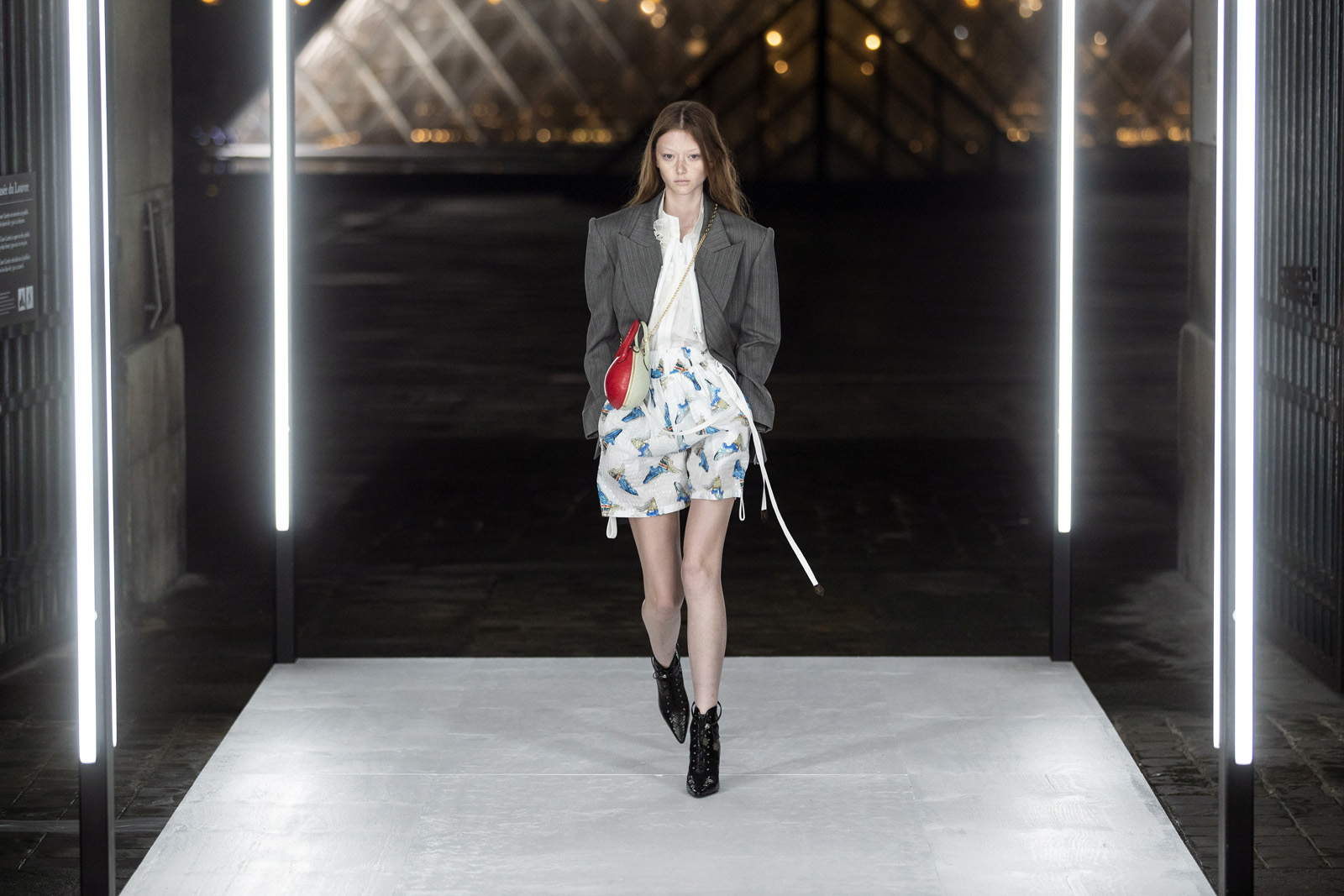 Louis Vuitton İlkbahar/Yaz 2019