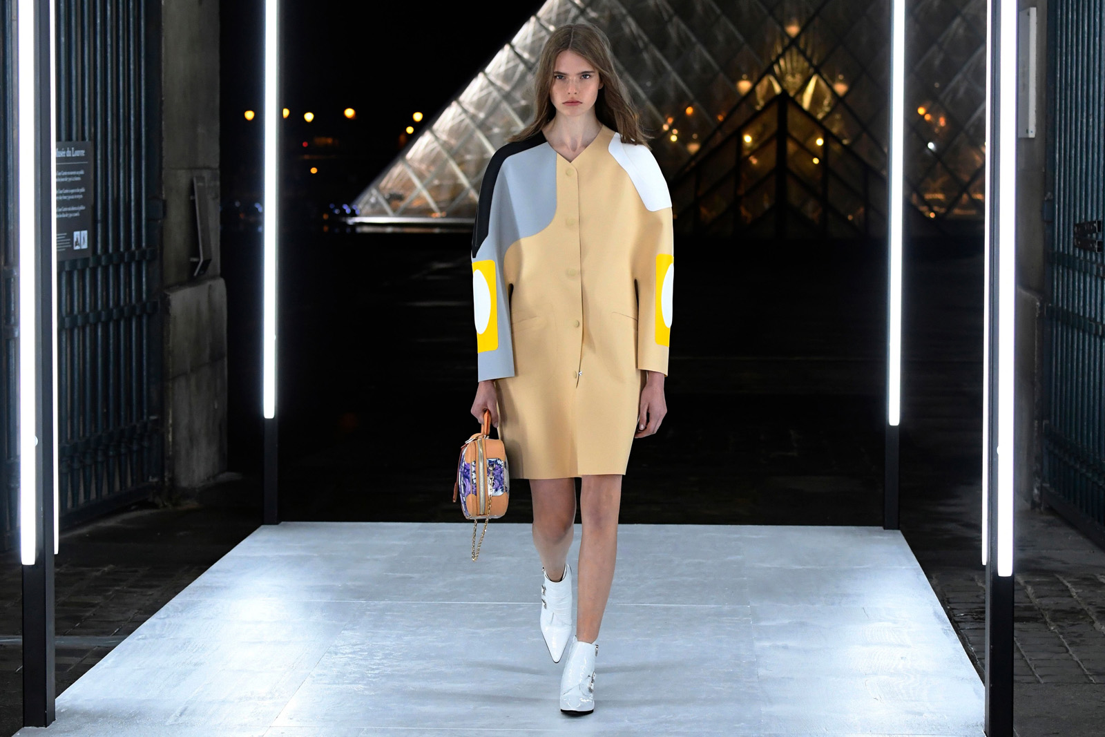 Louis Vuitton İlkbahar/Yaz 2019