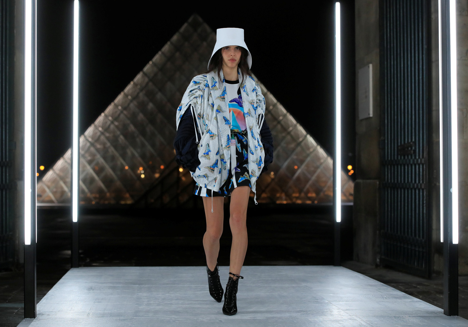 Louis Vuitton İlkbahar/Yaz 2019