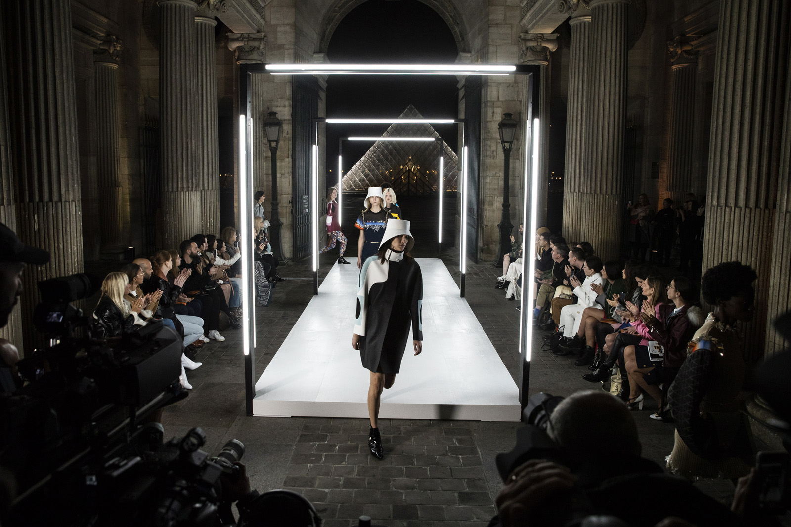 Louis Vuitton İlkbahar/Yaz 2019