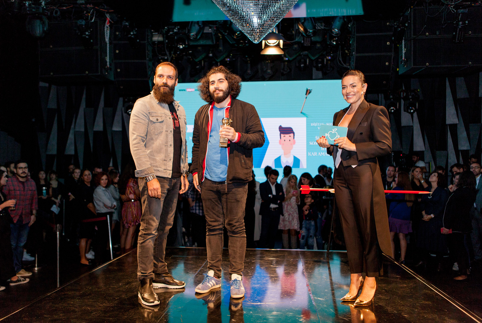 Krital Elma Festivali'nin ödül töreninden kareler