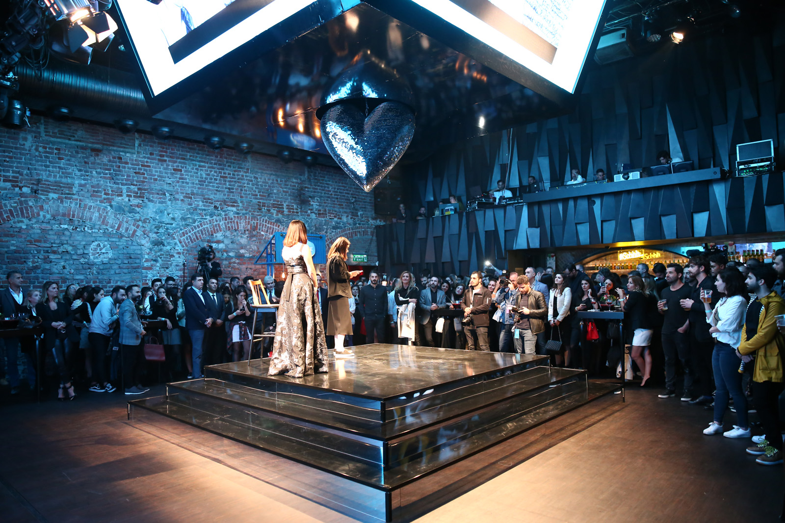 Krital Elma Festivali'nin ödül töreninden kareler