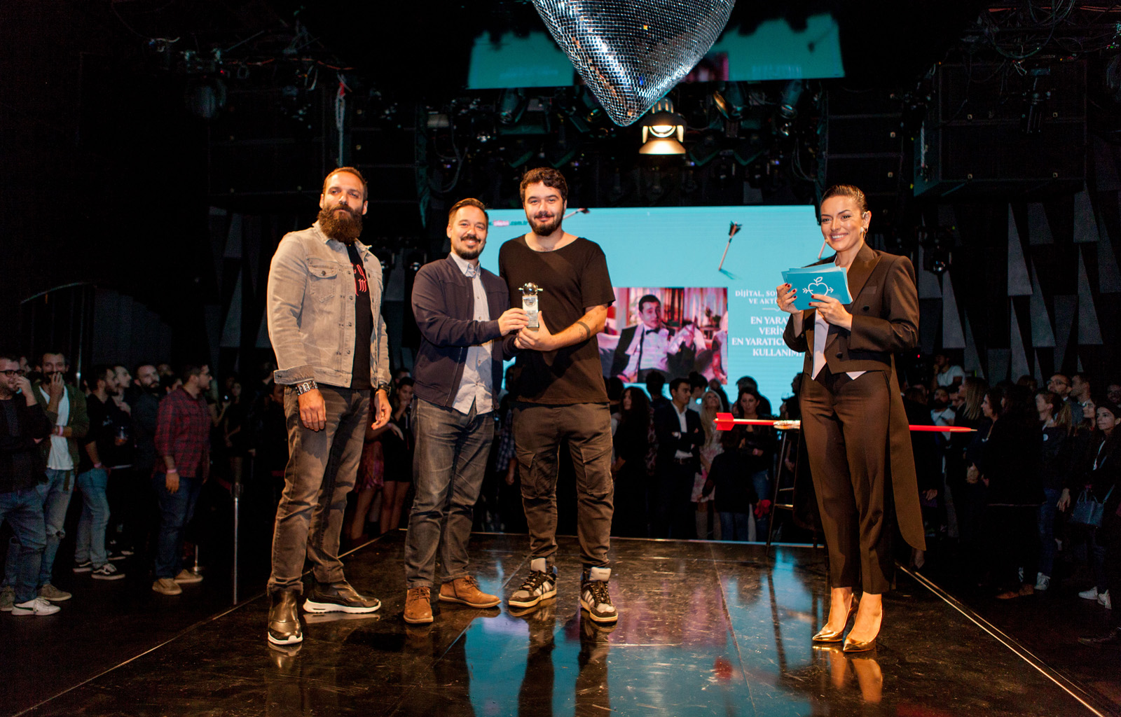 Krital Elma Festivali'nin ödül töreninden kareler