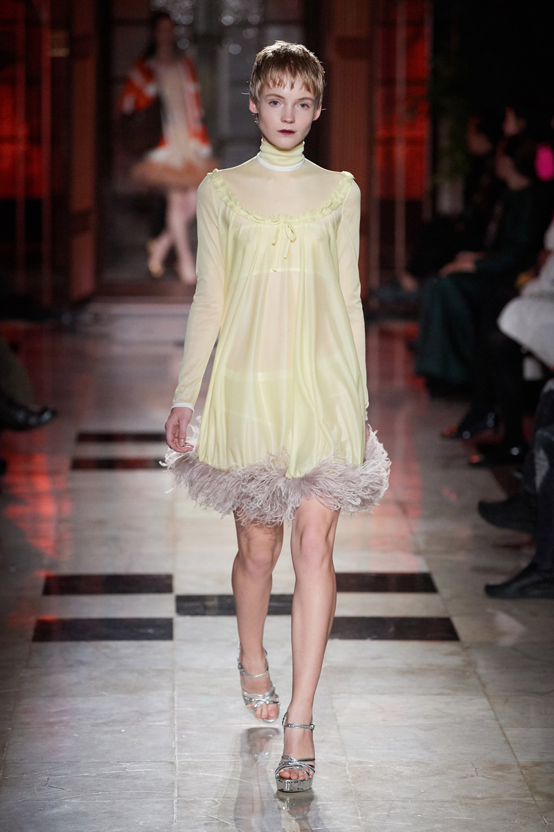 Miu Miu Croisiere 2019 defilesi