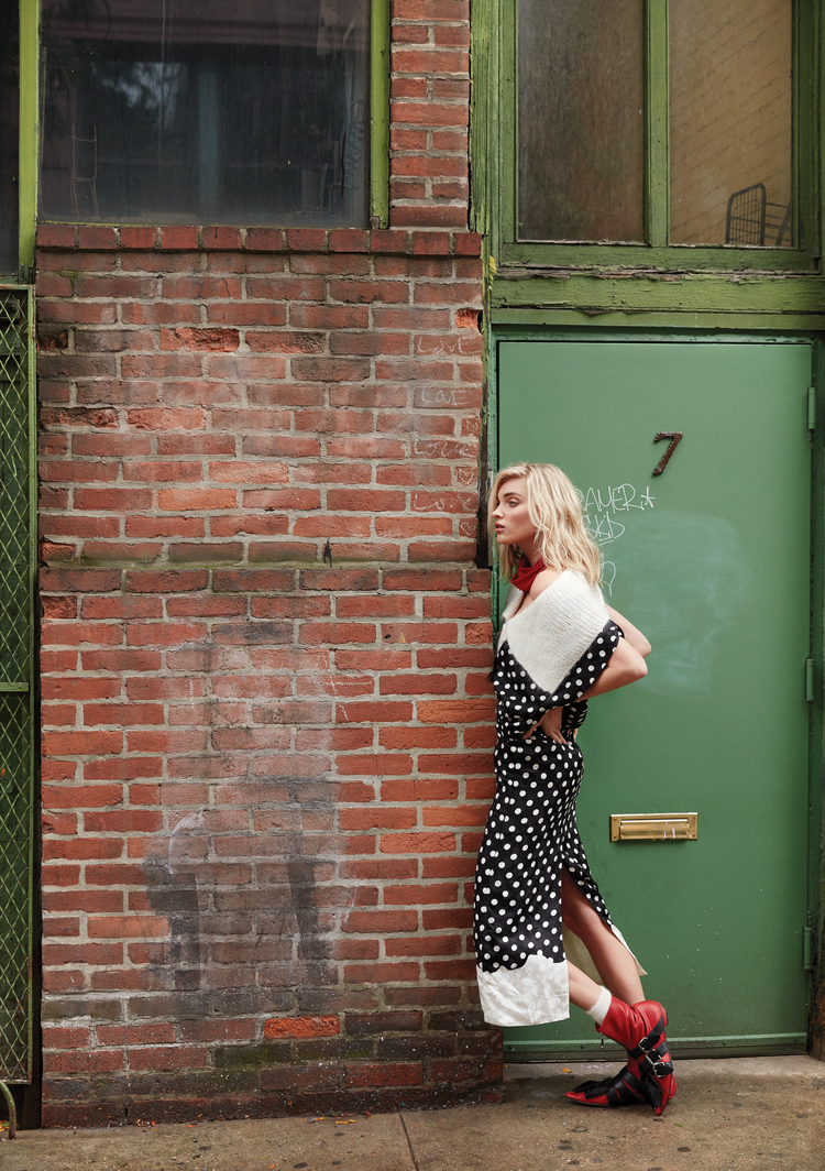 Elsa Hosk, Harper's Bazaar Türkiye için objektif karşısında!