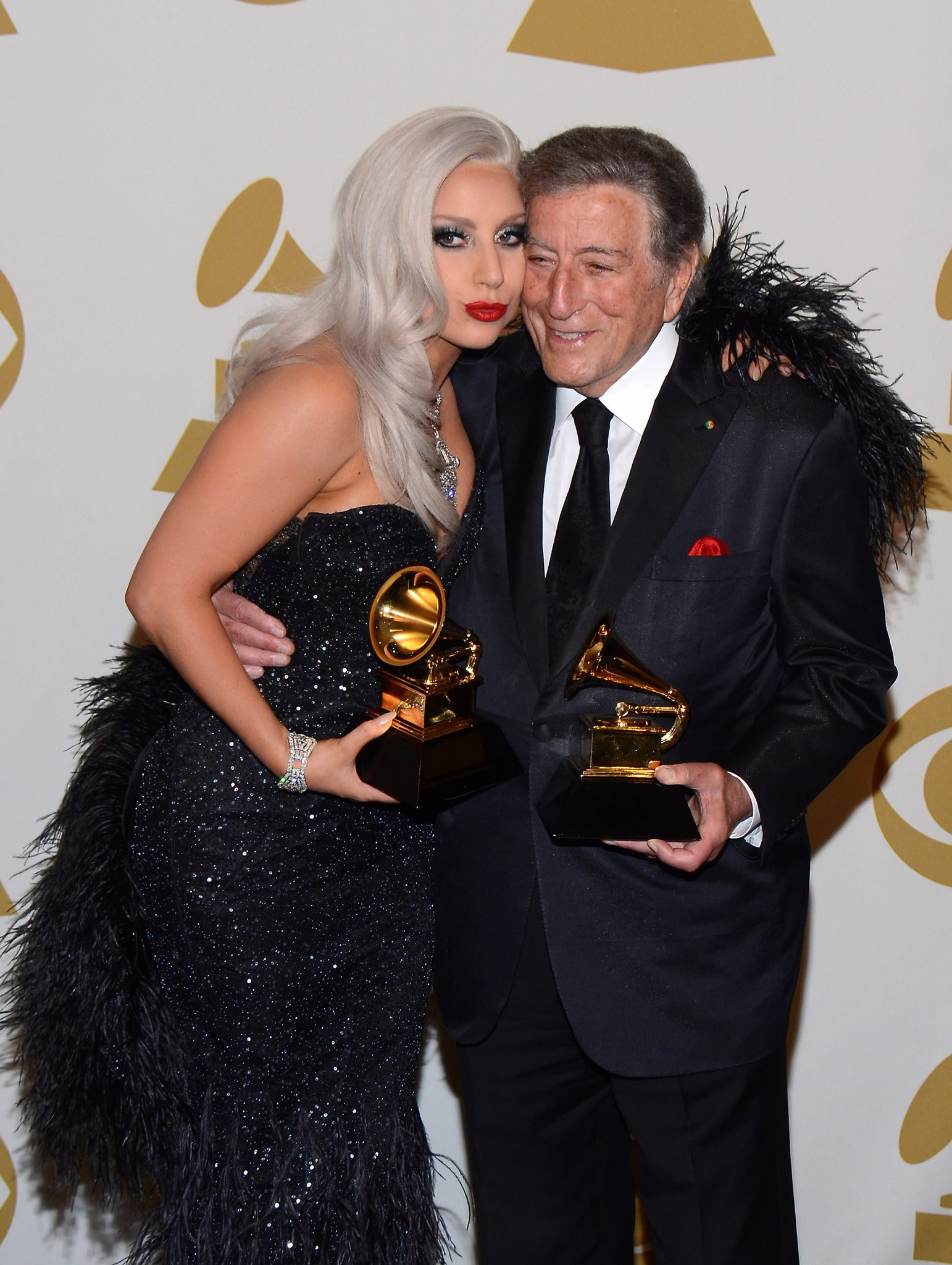 Lady Gaga'nın meşhur Grammy elbiseleri