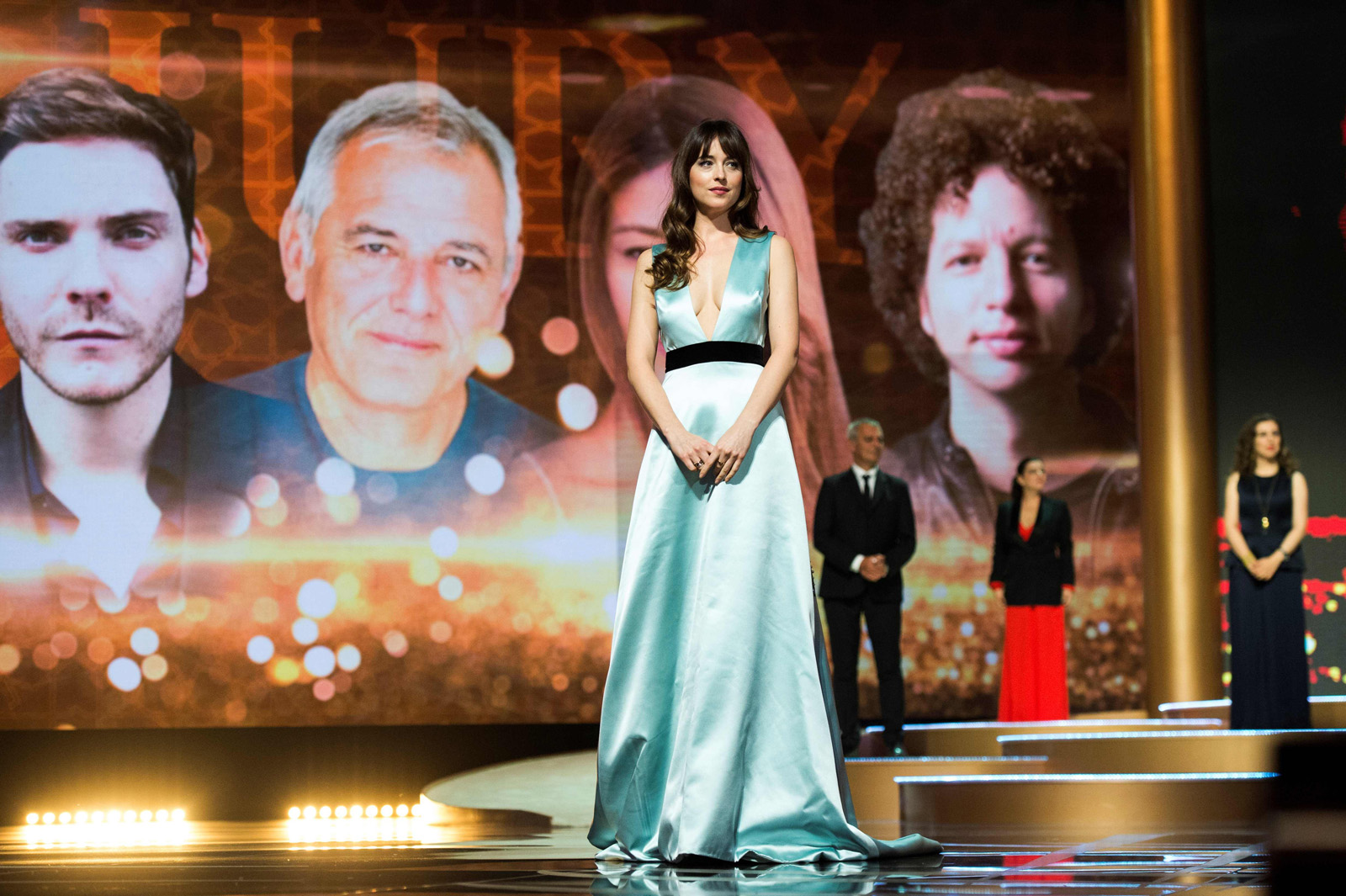 Dakota Johnson'ın Cindirella elbisesi