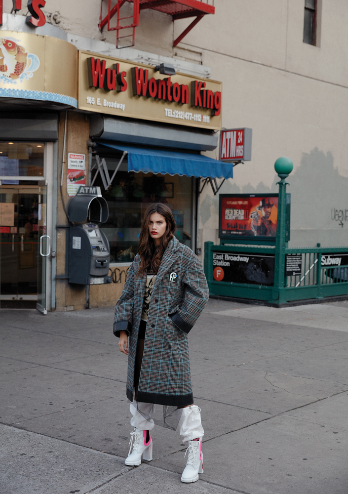 Sara Sampaio ve bilinmeyenleri