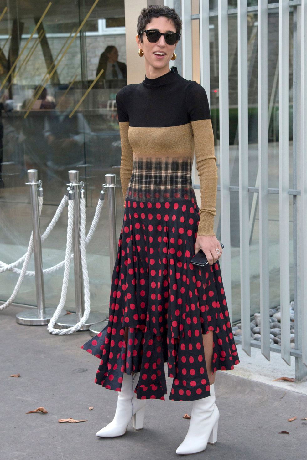 Beyaz bot giymenin 10 yolu!