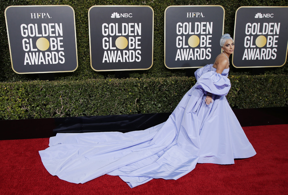 Lady Gaga’nın 2019 Altın Küre Ödül Töreni’ndeki elbisesinin anlamı