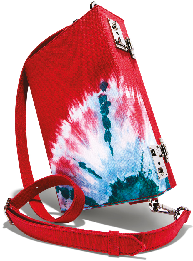 Asena Sarıbatur'dan alışveriş ve stil tüyoları