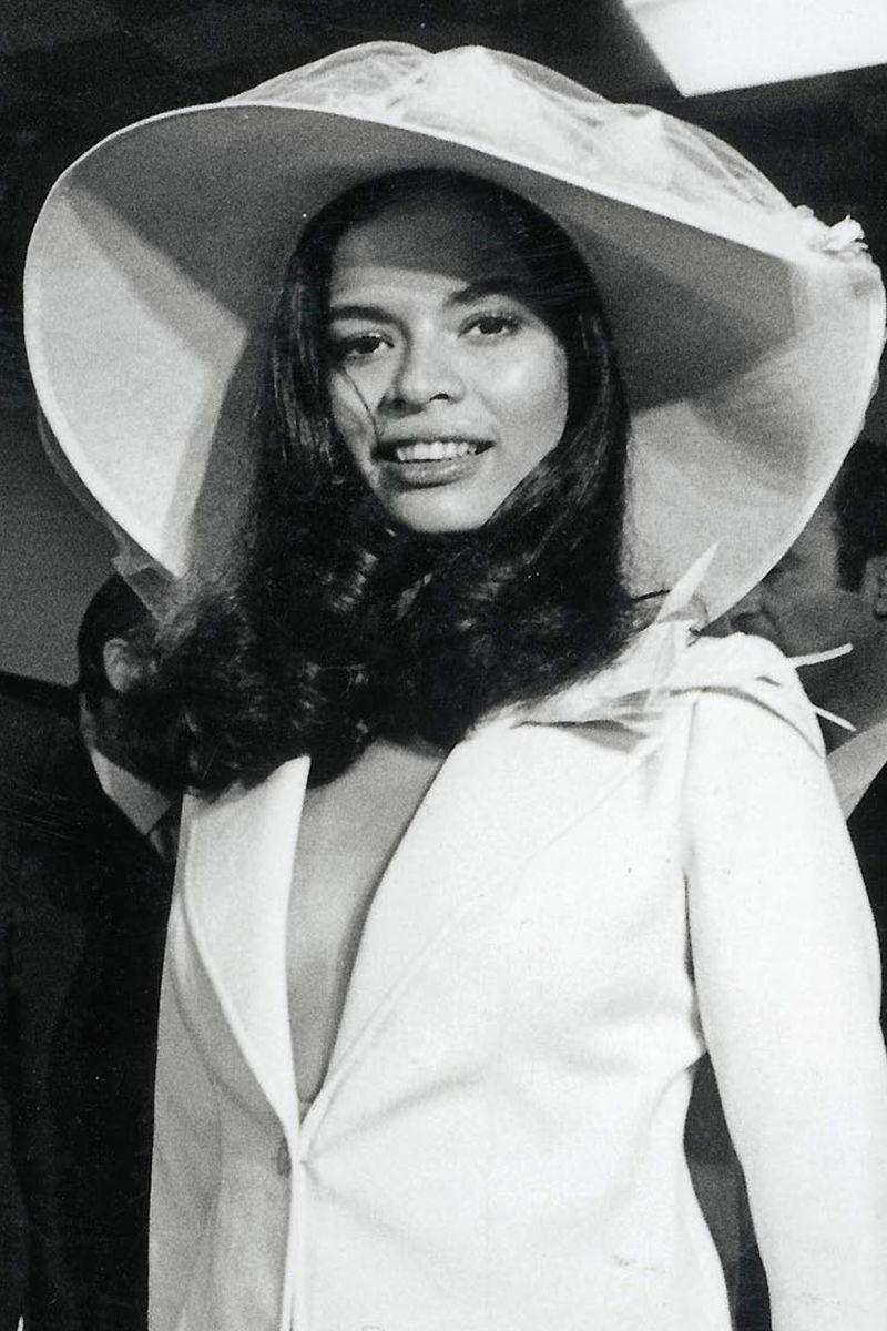 Tüm zamanların en ikonik gelin saç ve makyajları