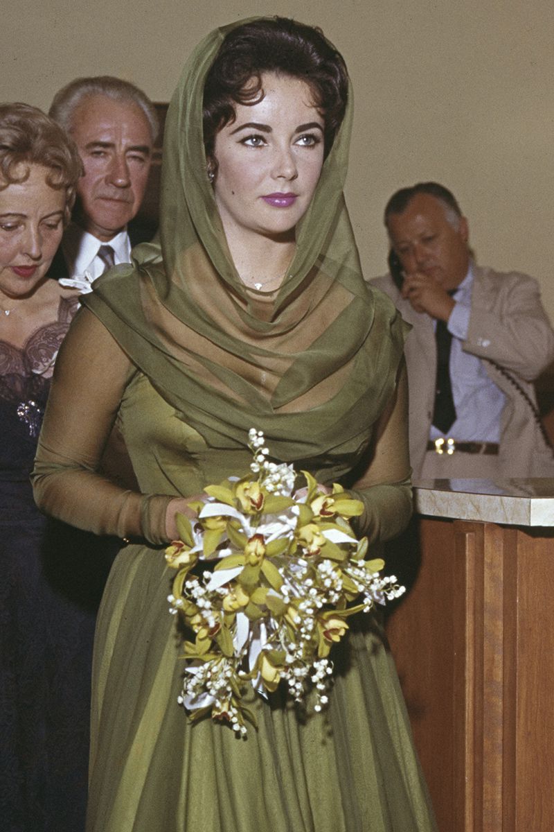 Tüm zamanların en ikonik gelin saç ve makyajları