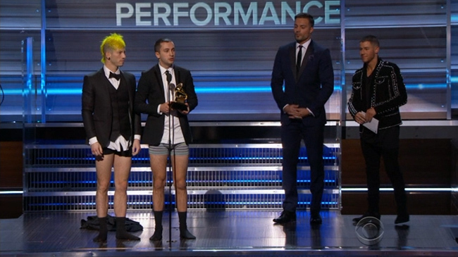 Grammy tarihinin en garip olayları!
