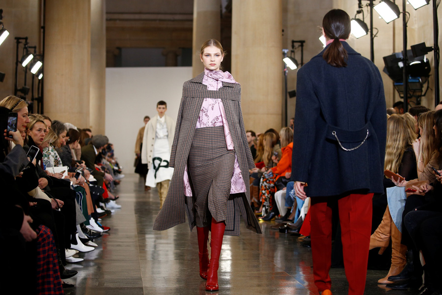 Victoria Beckham Sonbahar/Kış 2019 koleksiyonu