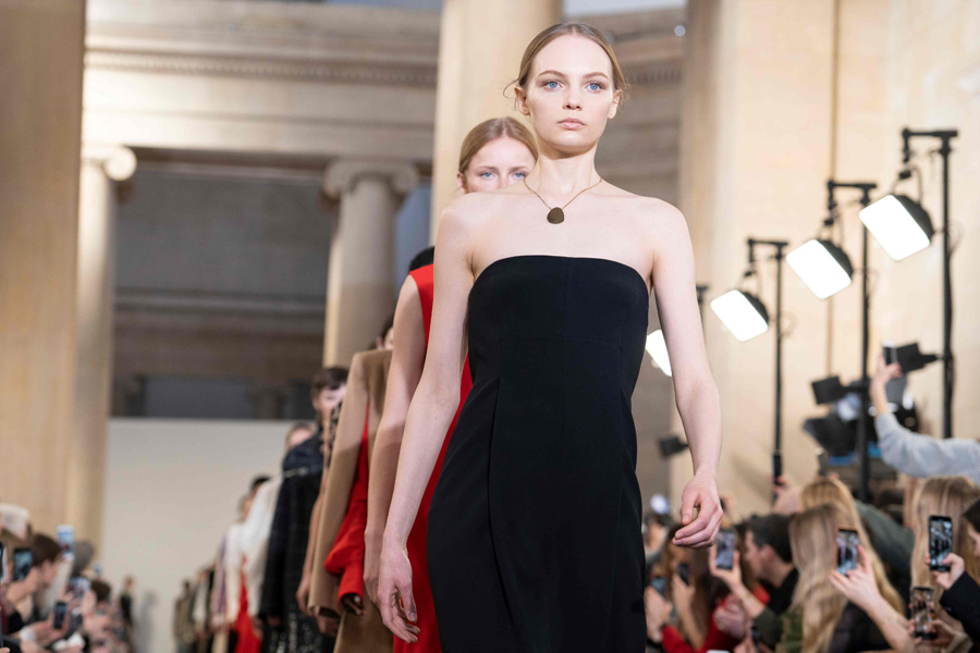 Victoria Beckham Sonbahar/Kış 2019 koleksiyonu