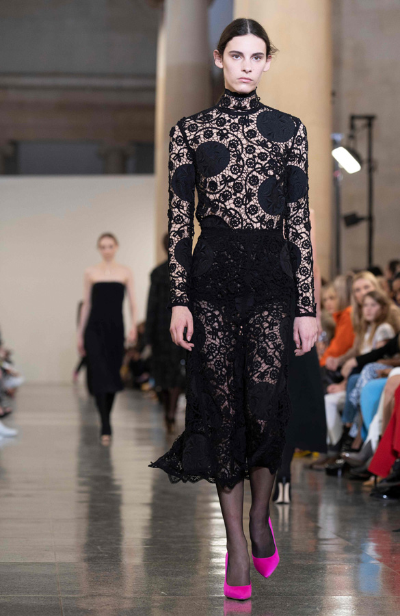 Victoria Beckham Sonbahar/Kış 2019 koleksiyonu