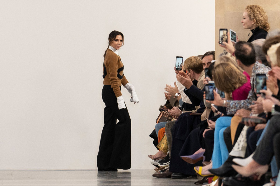 Victoria Beckham Sonbahar/Kış 2019 koleksiyonu