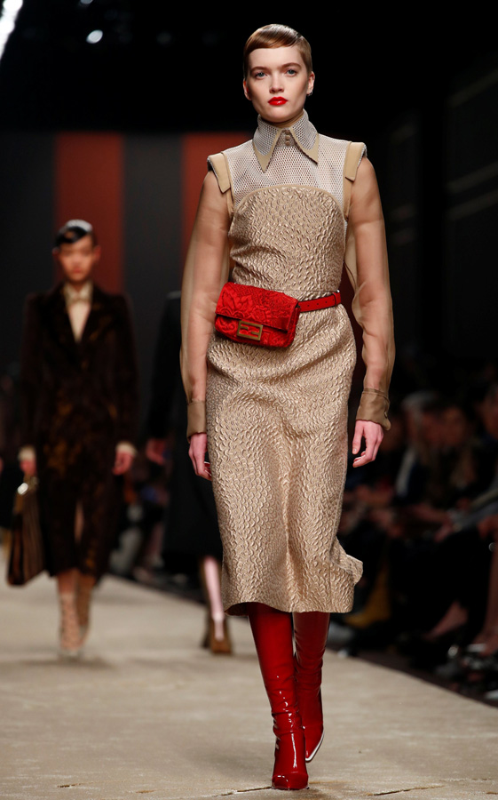 Fendi Sonbahar/Kış 2019 (Karl Lagerfeld'in son koleksiyonu)