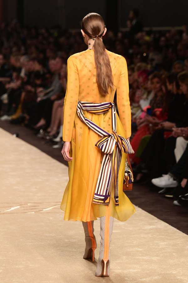 Fendi Sonbahar/Kış 2019 (Karl Lagerfeld'in son koleksiyonu)