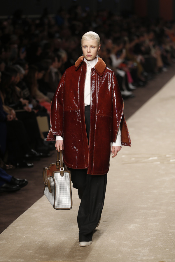 Fendi Sonbahar/Kış 2019 (Karl Lagerfeld'in son koleksiyonu)