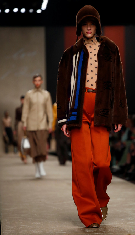 Fendi Sonbahar/Kış 2019 (Karl Lagerfeld'in son koleksiyonu)