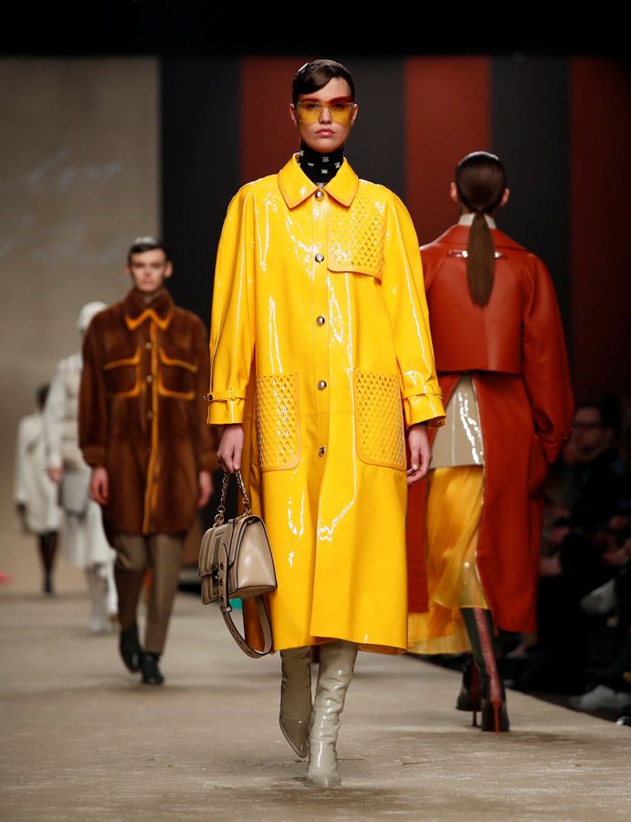 Fendi Sonbahar/Kış 2019 (Karl Lagerfeld'in son koleksiyonu)