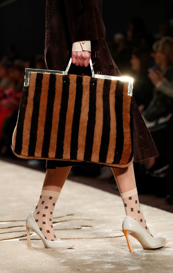 Fendi Sonbahar/Kış 2019 (Karl Lagerfeld'in son koleksiyonu)