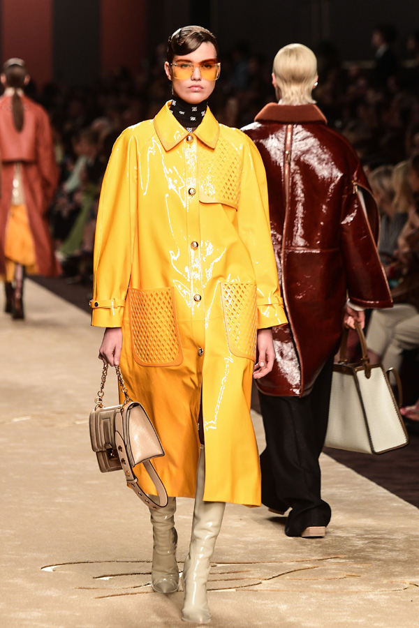 Fendi Sonbahar/Kış 2019 (Karl Lagerfeld'in son koleksiyonu)