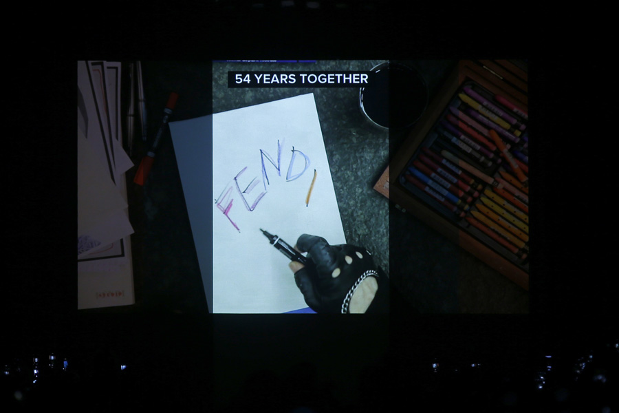 Fendi Sonbahar/Kış 2019 (Karl Lagerfeld'in son koleksiyonu)