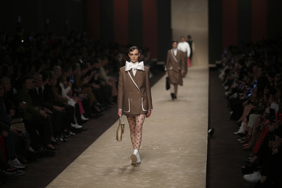 Fendi Sonbahar/Kış 2019 (Karl Lagerfeld'in son koleksiyonu)