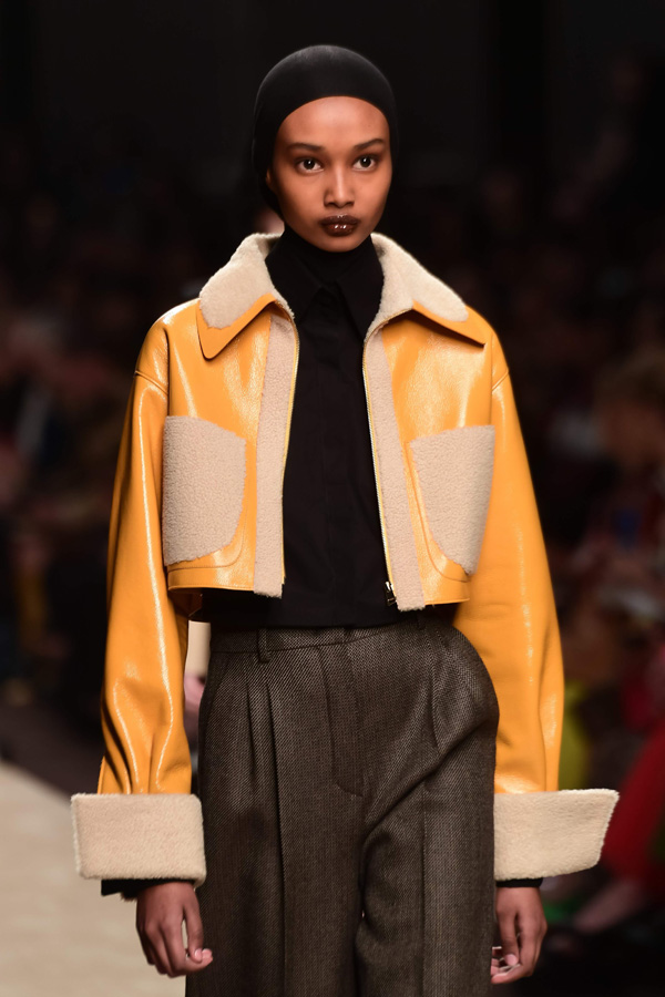 Fendi Sonbahar/Kış 2019 (Karl Lagerfeld'in son koleksiyonu)
