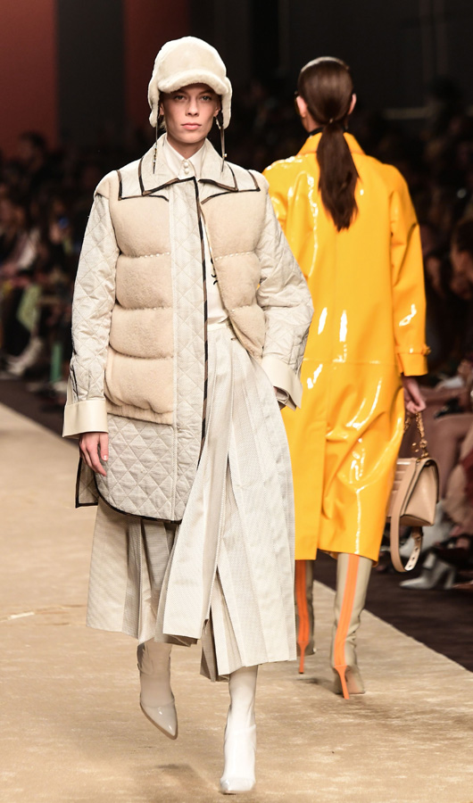 Fendi Sonbahar/Kış 2019 (Karl Lagerfeld'in son koleksiyonu)