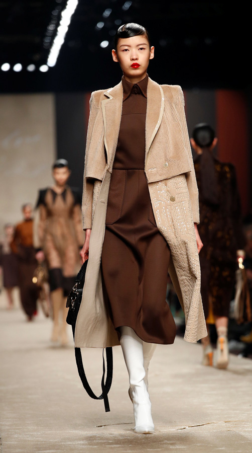 Fendi Sonbahar/Kış 2019 (Karl Lagerfeld'in son koleksiyonu)