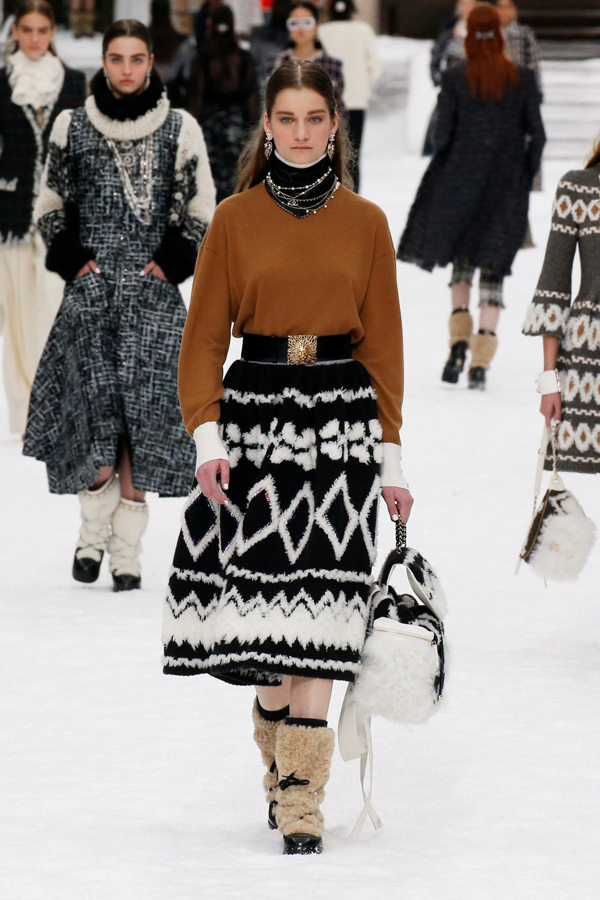 Karl Lagerfeld'in son Chanel koleksiyonu