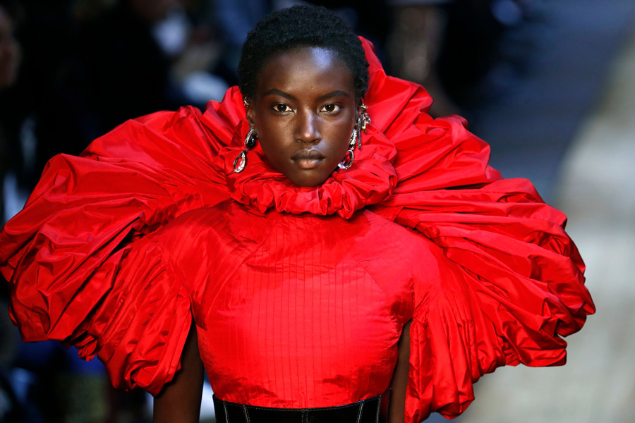 Alexander McQueen Sonbahar/Kış 2019 koleksiyonu