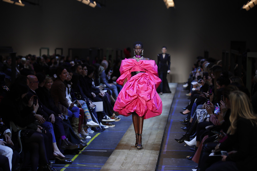 Alexander McQueen Sonbahar/Kış 2019 koleksiyonu