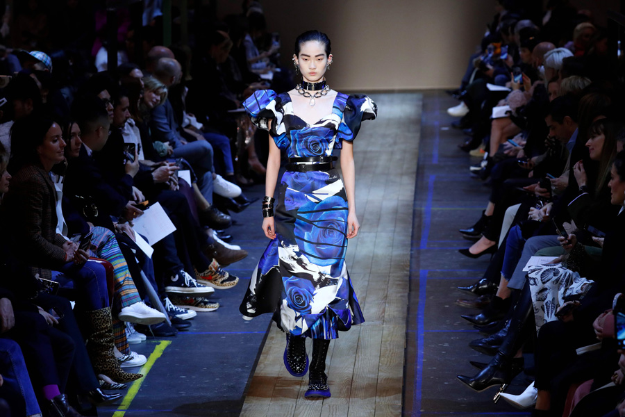 Alexander McQueen Sonbahar/Kış 2019 koleksiyonu