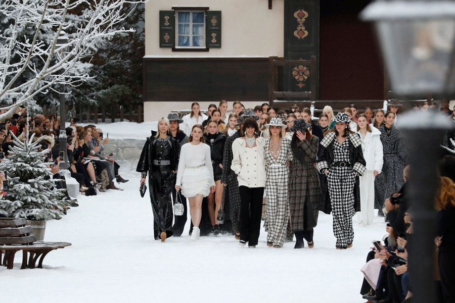Karl Lagerfeld'in son Chanel koleksiyonu