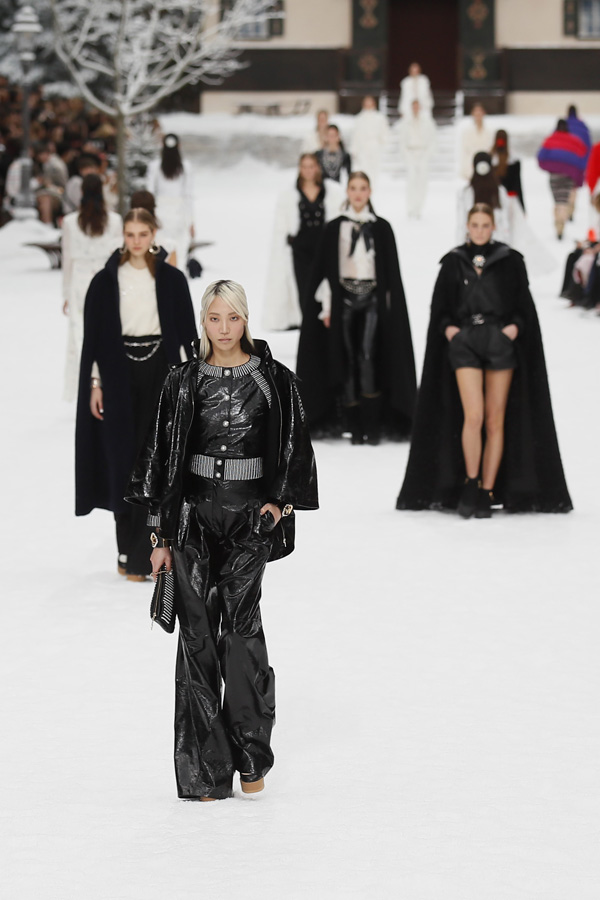 Karl Lagerfeld'in son Chanel koleksiyonu