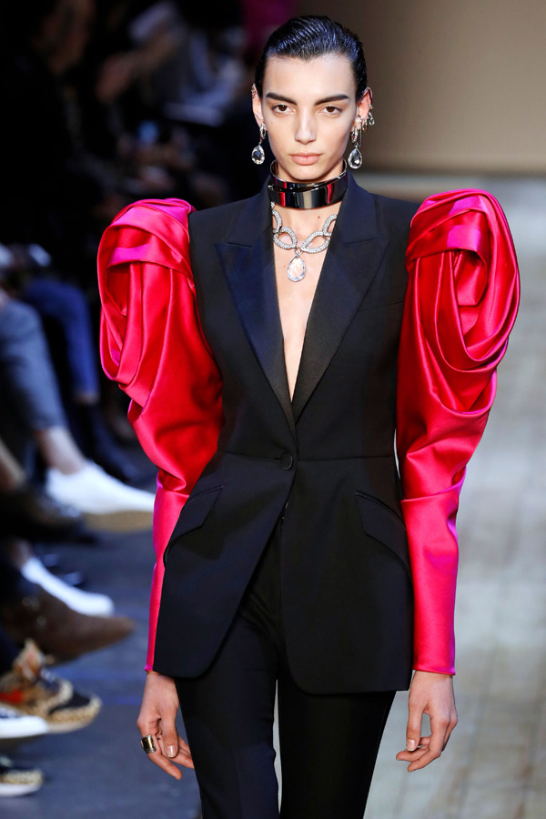 Alexander McQueen Sonbahar/Kış 2019 koleksiyonu