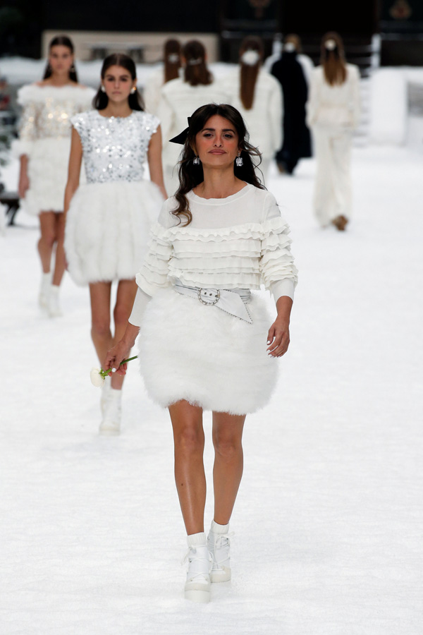 Karl Lagerfeld'in son Chanel koleksiyonu