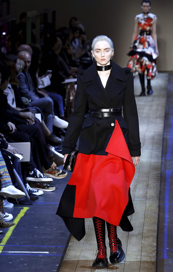 Alexander McQueen Sonbahar/Kış 2019 koleksiyonu